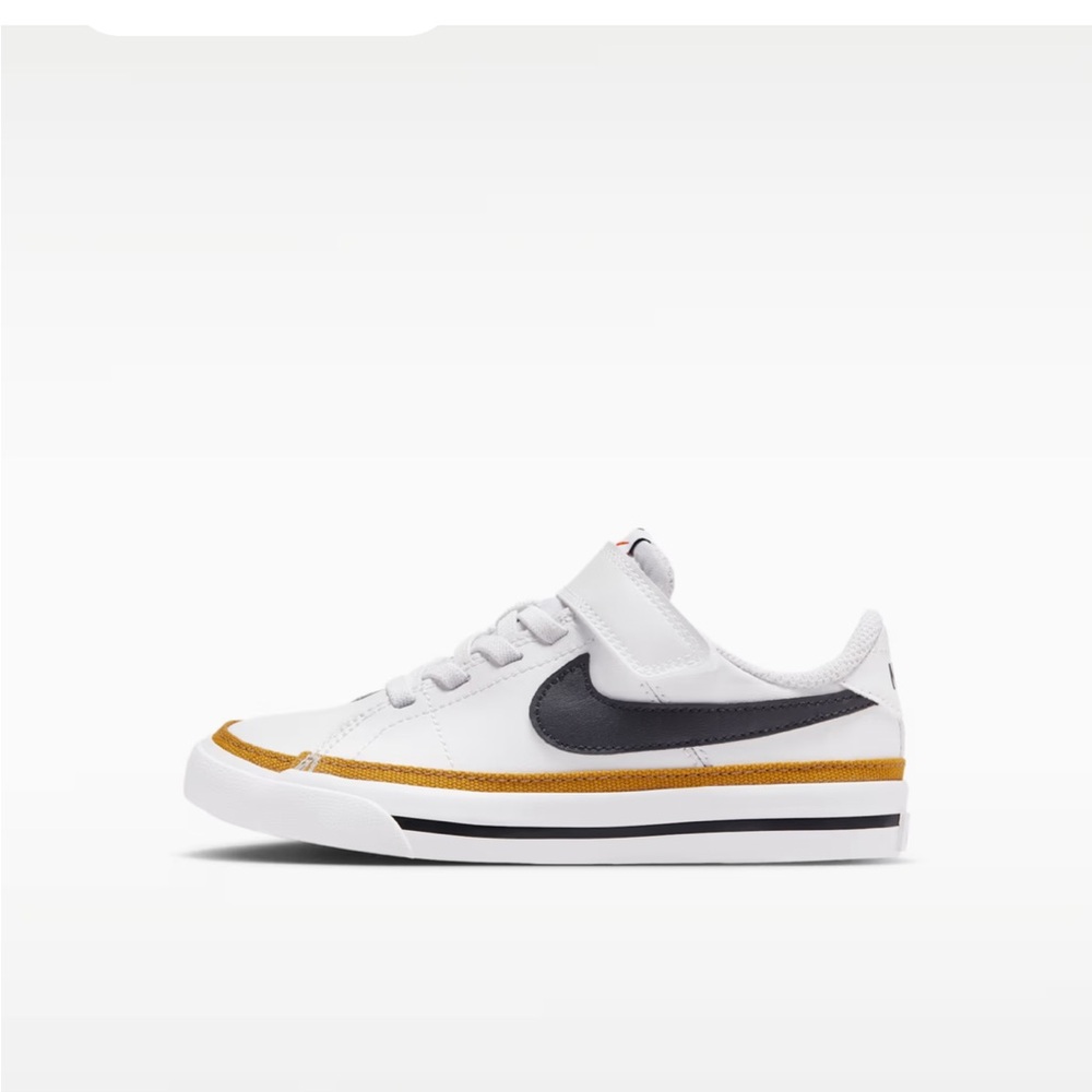NEW Nike Court Legacy white / tan sz 12